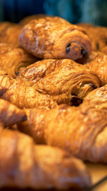 Croissants et pains au chocolat maison du Mugs
