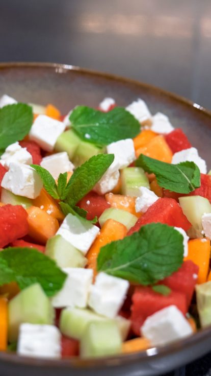 Salade de melon, pastèque, feta et menthe du Mugs